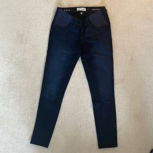 DL1961 Emma Maternity Jean, size 25